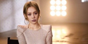 新一期《浪姐》开播，蓝盈莹晋级带着信任负重前行