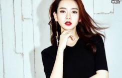 戚薇已为人母少女感依旧爆棚，疯狂安利引领当下时尚新风潮