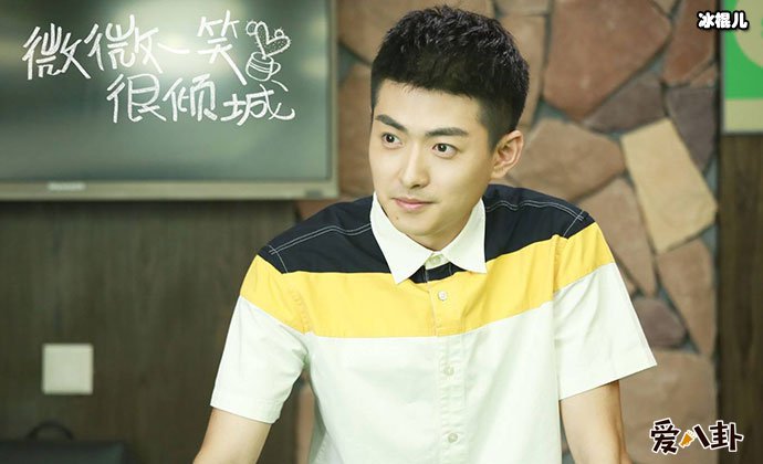 李颖和崔航是什么关系? 两人是情侣是真的吗?