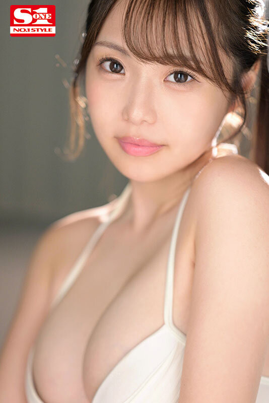 新一代社群女王加童颜巨乳「早坂ひめ(早坂姬)」!