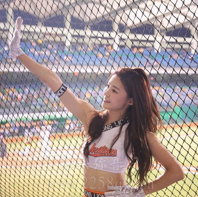 陈怡叡Yuri:气质啦啦队员让赛场充满阳光