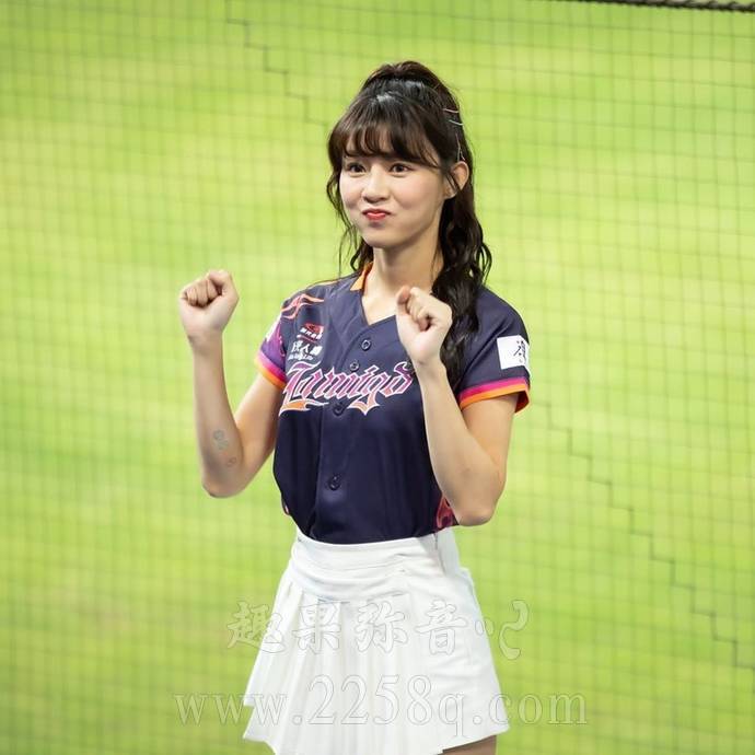 陈怡叡Yuri:气质啦啦队员让赛场充满阳光
