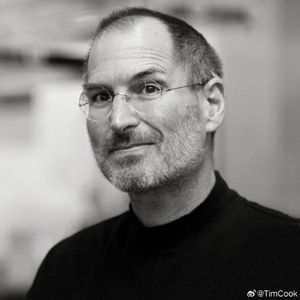 乔布斯 库克发文缅怀乔布斯:他的记忆永存于创新者的心中