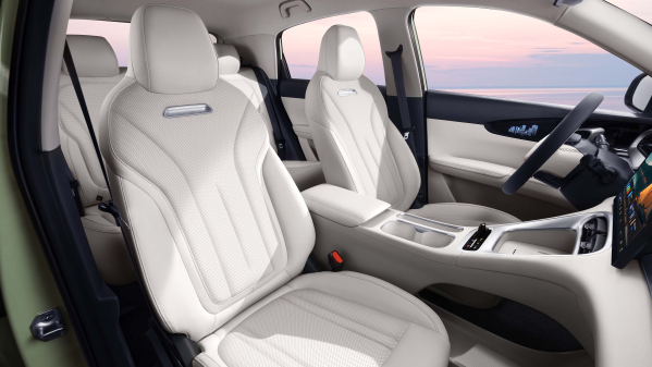 不到10万的小车这么精致?吉利星愿购车建议及竞品分析