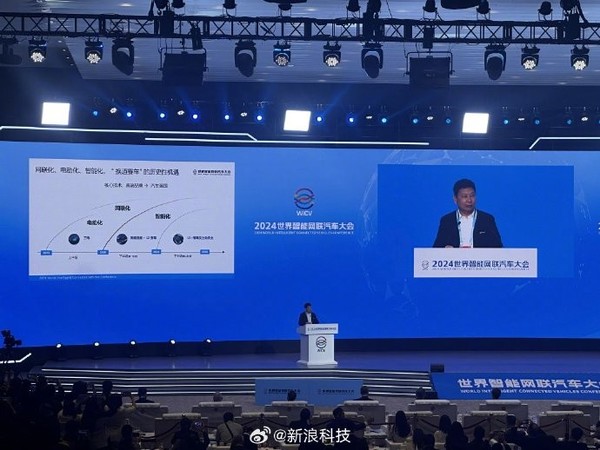 余承东称尊界明年春天上市 售价超百万元 对标迈巴赫 余承东称尊界明年春天上市 售价超百万元 对标迈巴赫