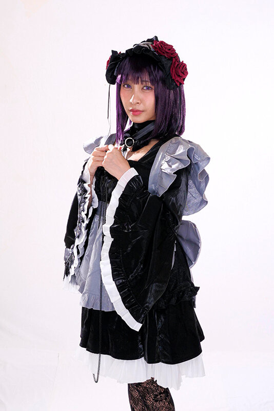 漫画惨遭真人化!逢見リカ(逢见梨花)两年前作品却红了!