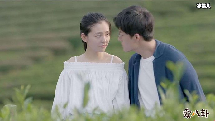 吴倩无名指戒指, 与张雨剑好事将近?