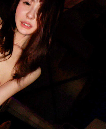 小沢菜穂(小泽菜穗)作品FSFST-001发布!复活前夜秘藏影像!她的样子好迷人!