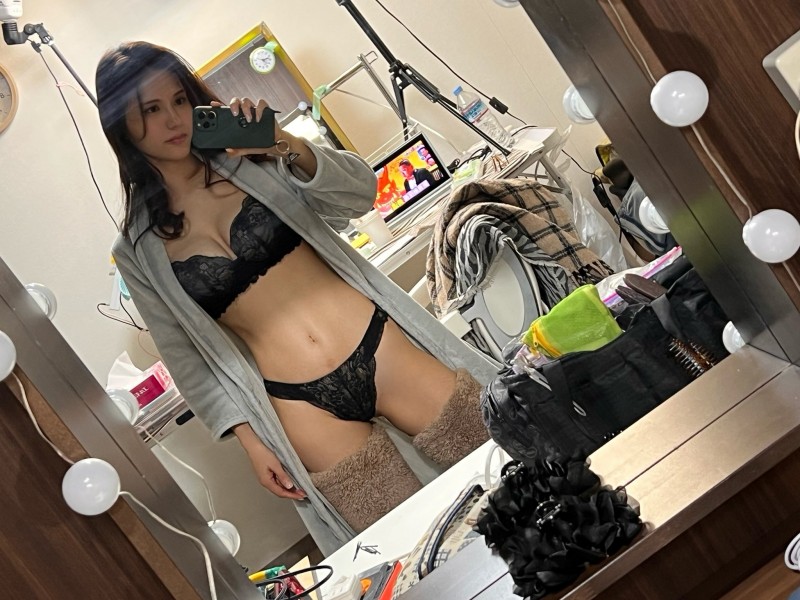 武藤あやか(武藤彩香):我已经两个月没有拍片惹!