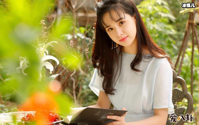 蒋佳恩到底出了什么事? 97年小花为什么消失不见了