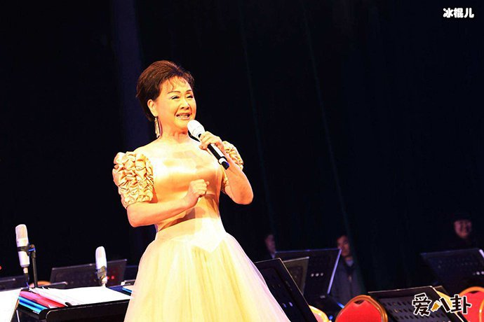 李谷一老公资料背景揭秘,为何要与金铁霖离婚