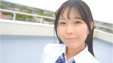 那位被无码卖家捕获、外型清秀然后下面超级粉的一线鲍竟是青春时代的正妹!