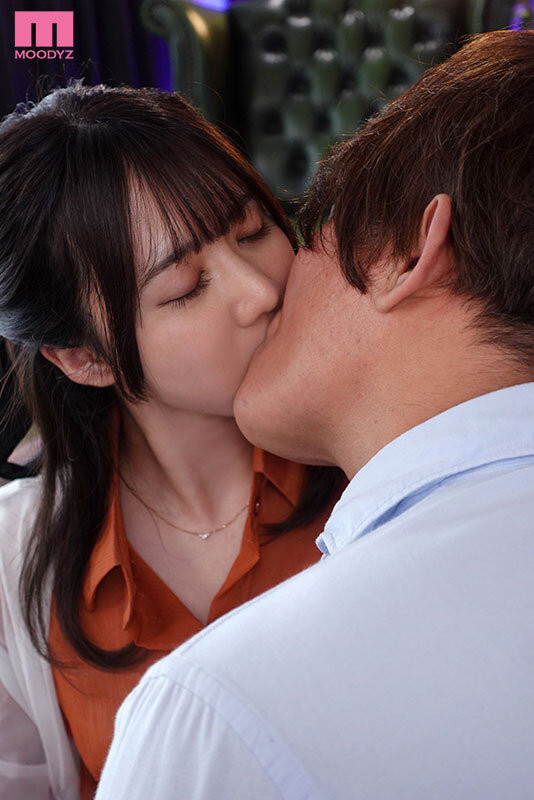 (MIFD-552)这是给男友的生日礼物!她用拍A片复仇!