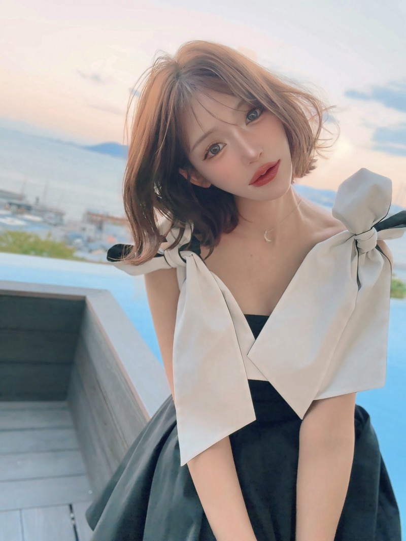 白滨希 (Nozomi Shirahama):明日香绮罗良 (Asuka Kirara) 诈骗完成!