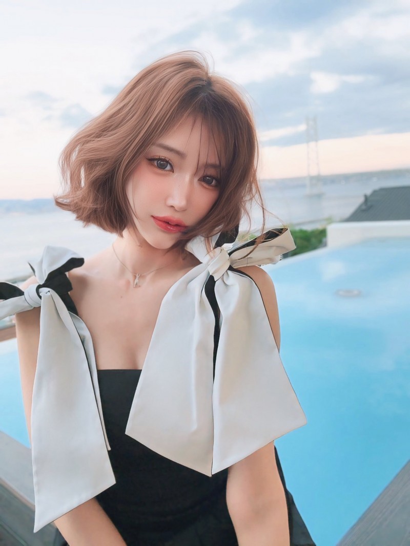 白滨希 (Nozomi Shirahama):明日香绮罗良 (Asuka Kirara) 诈骗完成!