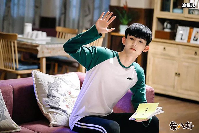 学霸钱三一的扮演者是谁?年少成名郭俊辰原来是这样火起来的