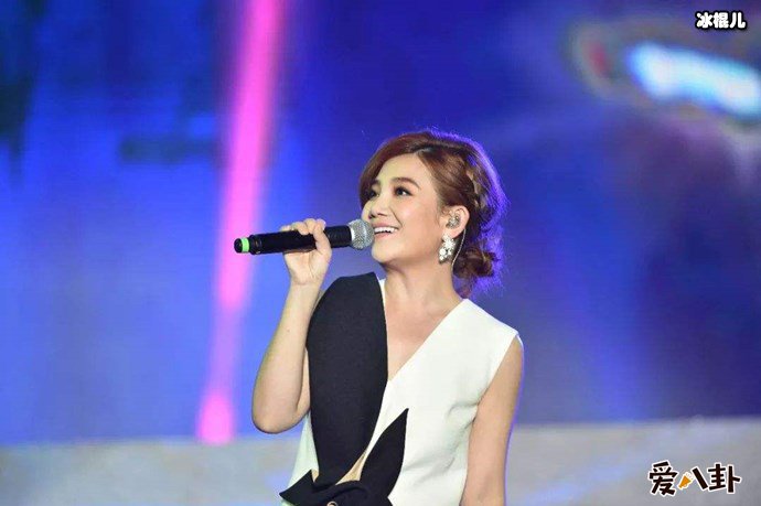 梁静茹个人感情起底, 老公出轨离婚收场!