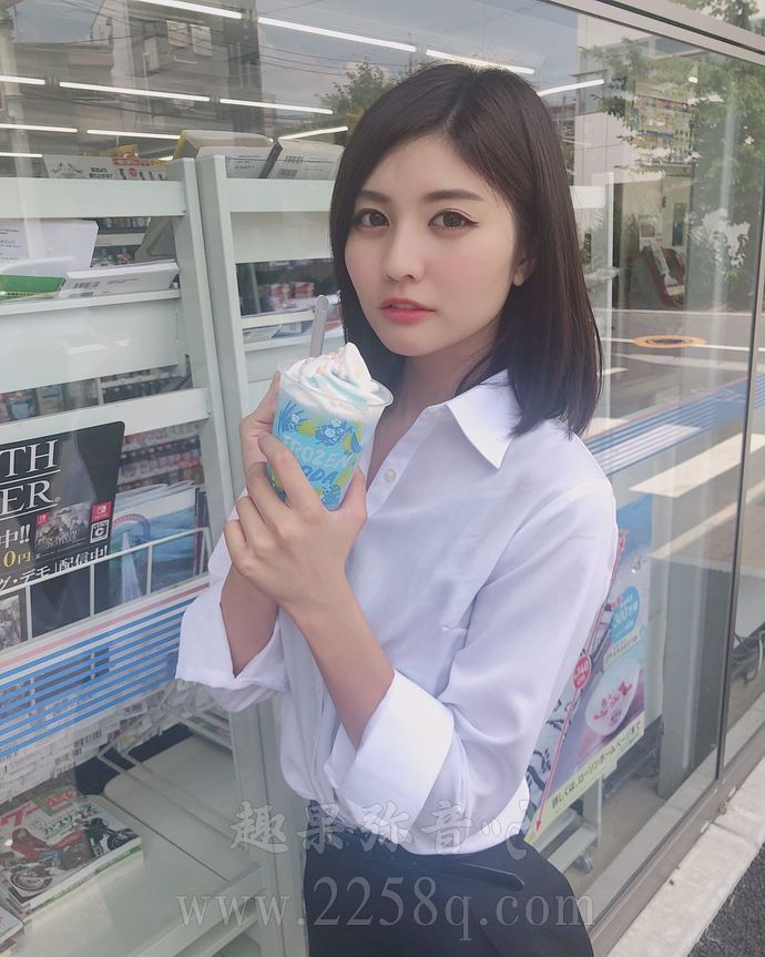 吉田梦(林梦):《双层公寓》不可忽视的白领丽人