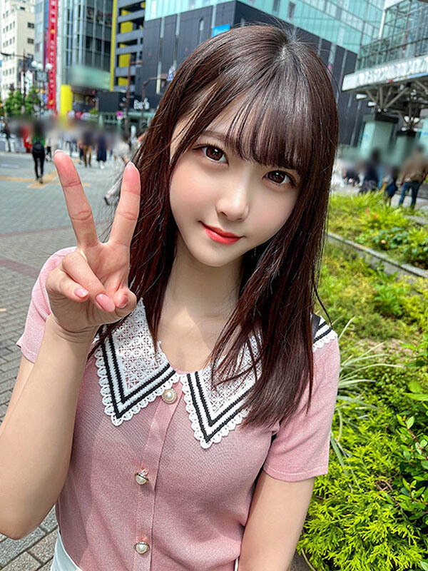 最新推荐!颜值超高《素人女学生》精选作品介绍……