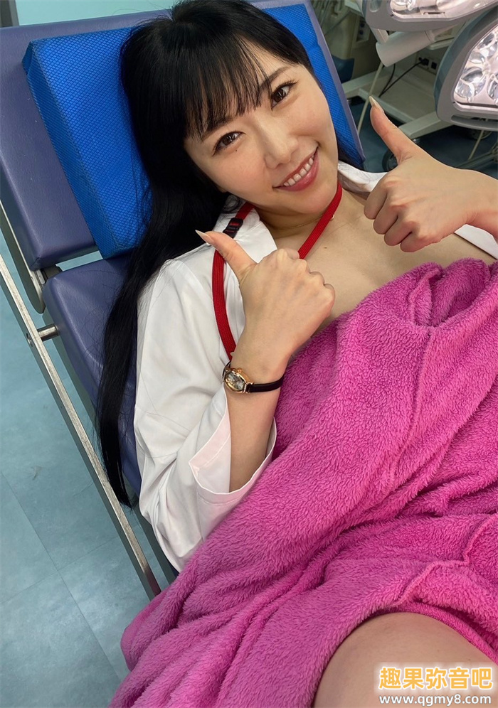 七海蒂娜(七海ティナ)复活! 睽违两年重现淫光幕的她是这模样!