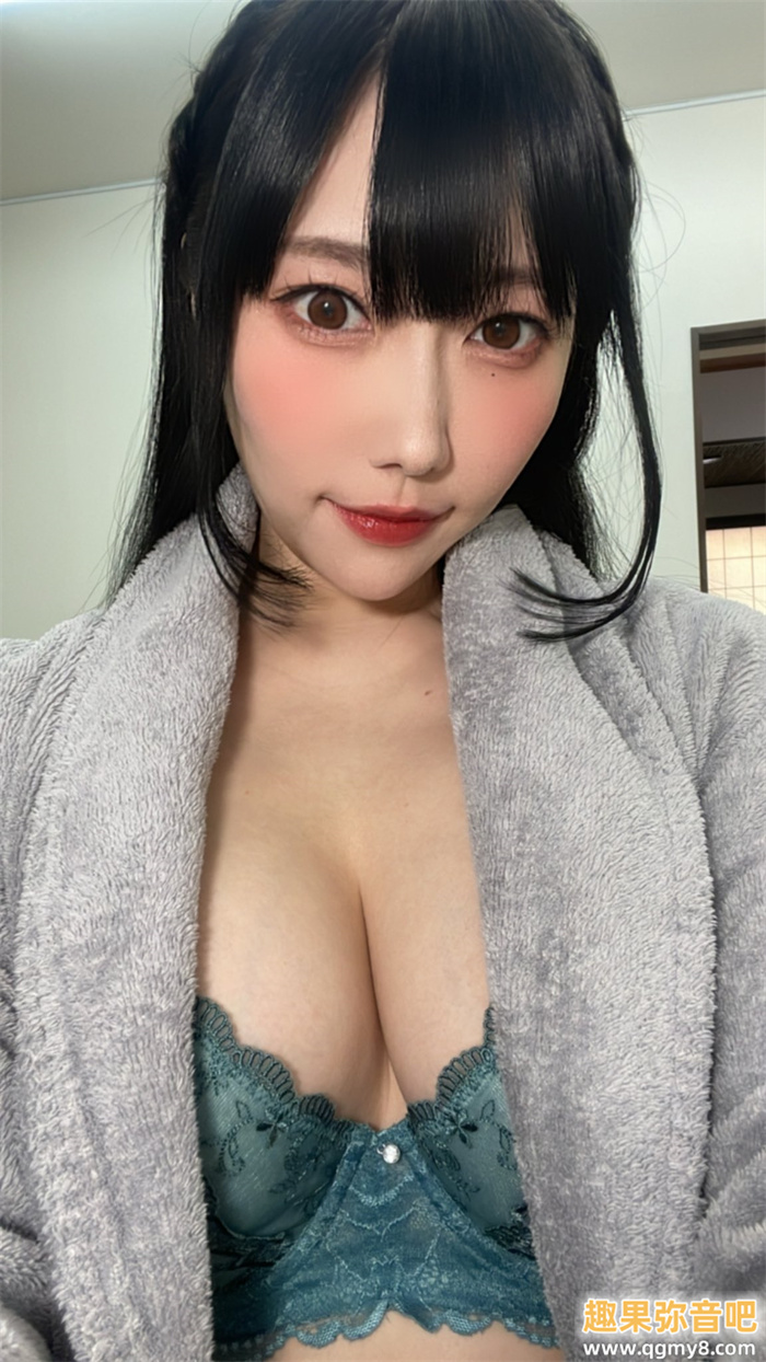 七海蒂娜(七海ティナ)复活! 睽违两年重现淫光幕的她是这模样!