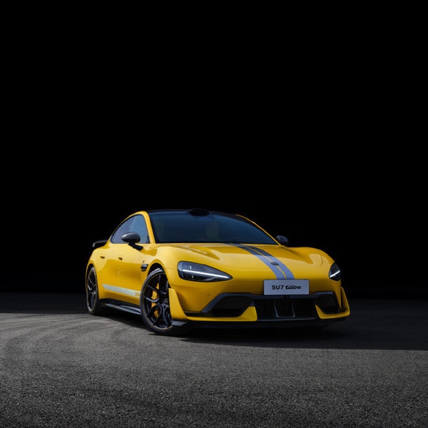 雷军自曝也没抢到SU7 Ultra车模 网友:这下心里平衡了 雷军自曝也没抢到SU7 Ultra车模 网友:这下心里平衡了