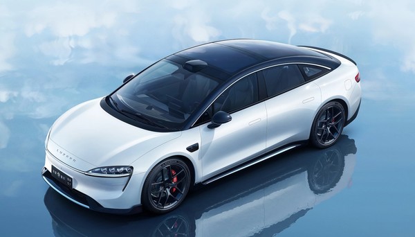 智界汽车再迎OTA重磅升级 智驾更类人安全更全面 智界汽车再迎OTA重磅升级 智驾更类人安全更全面