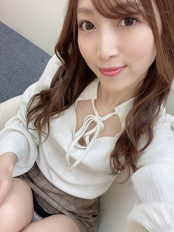 最新推荐!32岁人妻《今井栞菜》精选作品介绍……