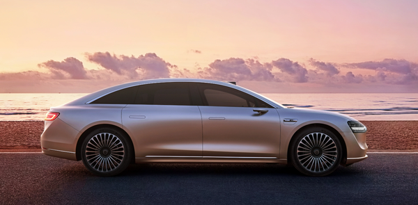 享界S9 享界汽车正式起诉自媒体“袁启聪”:损害品牌声誉