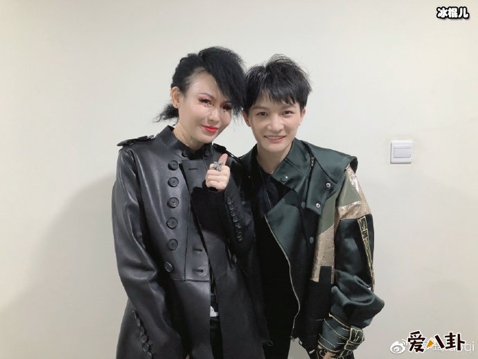 罗琦的眼睛是怎么回事? 歌手罗琦的眼睛是在怎么被打坏的