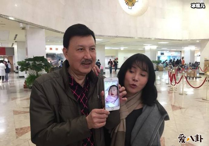 余天儿子是谁?与父母之间关系究竟如何现况如何