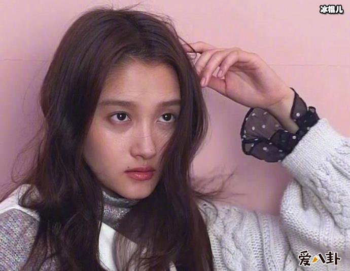 关晓彤回应黑眼圈事件, 晒黑眼圈照自曝原因原来是这样