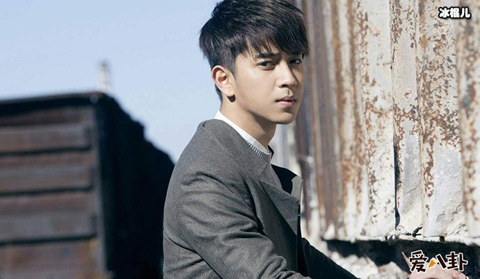 陈若轩与娄艺潇恋情成谜?两人究竟有什么关系呢?