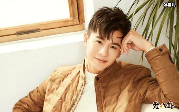 乔振宇儿子顺顺照片曝光! 全家颜值实在是太高了!