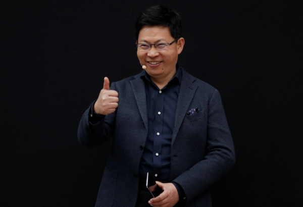 余承东 余承东3天抖音粉丝突破200万 首条视频点赞已破百万