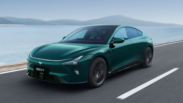 极越供应商发布联合声明 被欠款近20亿 希望两大股东兜底 极越供应商发布联合声明 被欠款近20亿 希望两大股东兜底