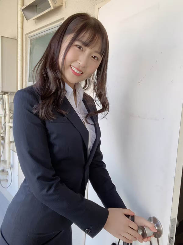 最新推荐!美女教师《长谷川夕奈》精选作品介绍……