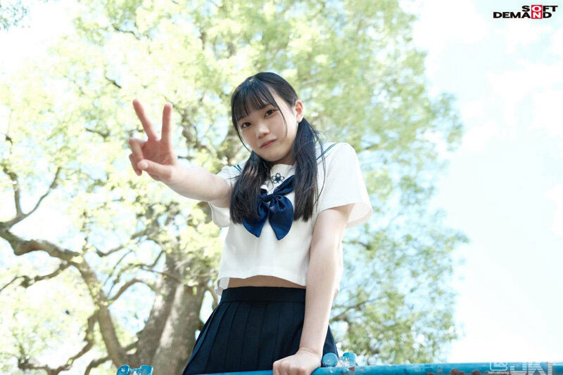 最新推荐!19岁合法萝莉《望实香苗》精选作品介绍……