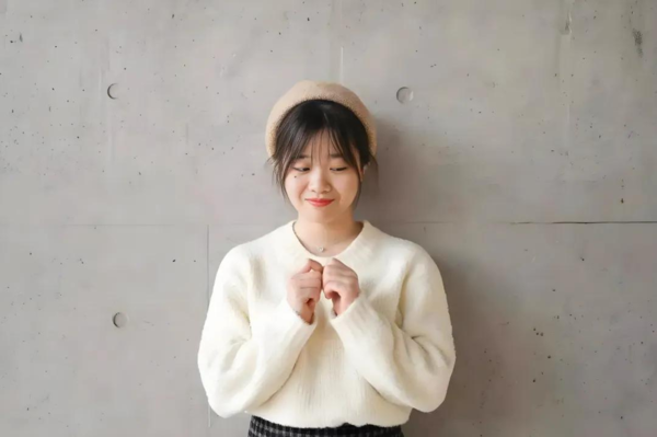 罗福莉 雷军千万年薪挖角95后AI天才少女 领导小米大模型团队