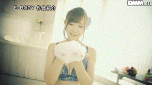 解密!那位在无码网站加勒比初登场、也是第一次出鲍的堺希美是?