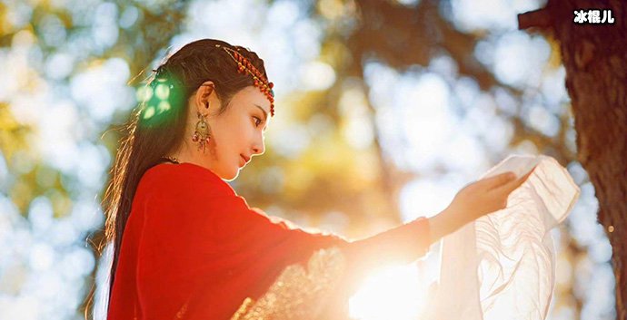 李一桐为何被说是男神收割机 她的作品有哪些?