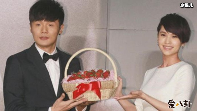 李荣浩杨丞琳被曝离婚, 网友笑称李荣浩再也不用组团去台湾