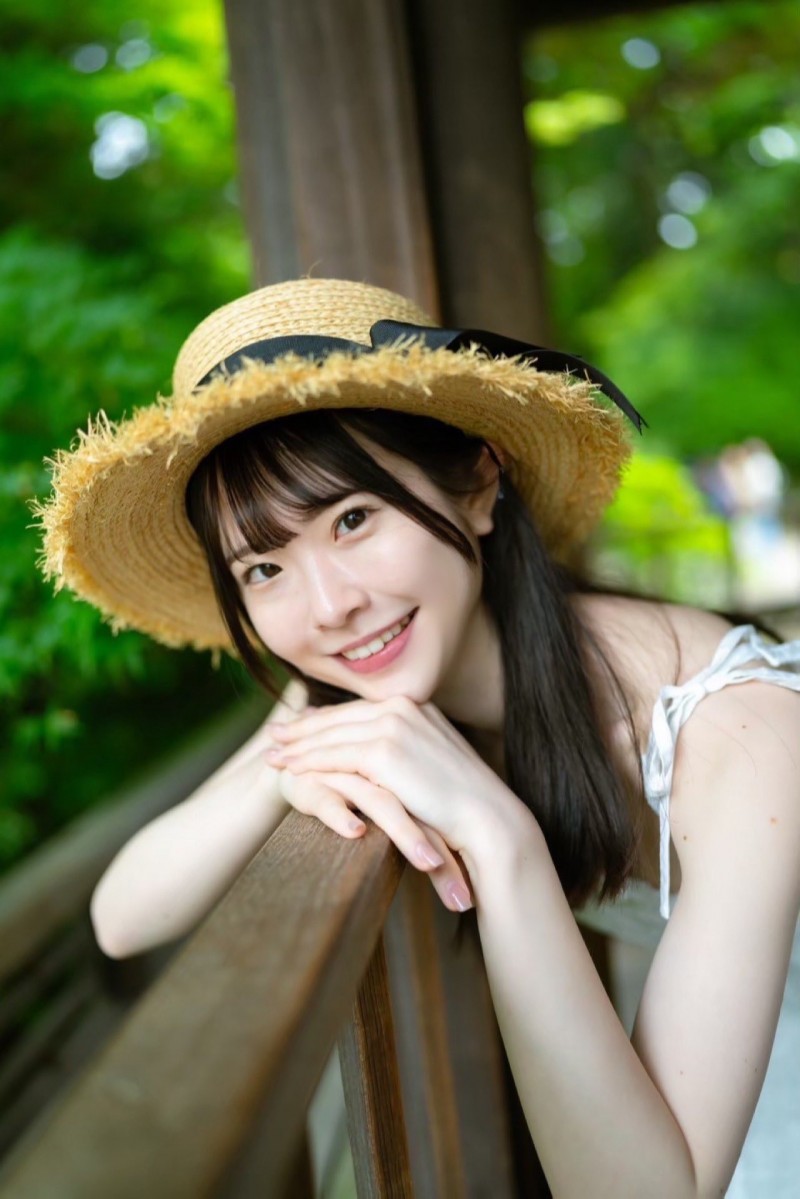 女优摄影会:「校花」白上咲花与Foraver在2025年的第一战!