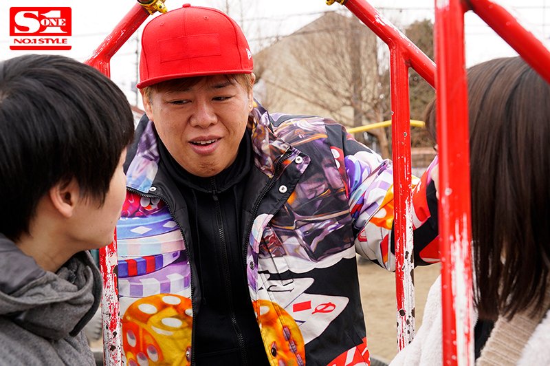 最新推荐!「娇小可爱的女友惨遭巨汉前辈硬上…」系列作品介绍……