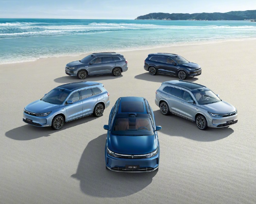 余承东:问界创造了中国汽车工业奇迹 M7获单品销冠! 余承东:问界创造了中国汽车工业奇迹 M7获单品销冠!