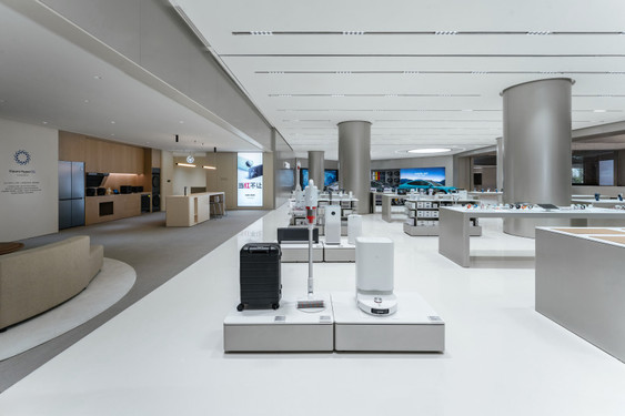 门店实拍 湖南最大小米之家汽车体验店正式开业!面积达750平