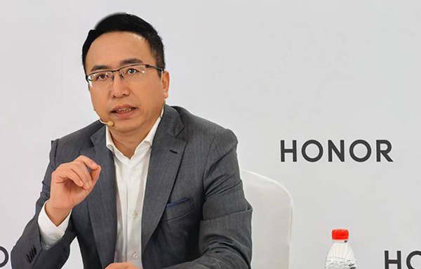 荣耀官宣CEO赵明离职 前华为悍将李健接任职务 荣耀官宣CEO赵明离职 前华为悍将李健接任职务