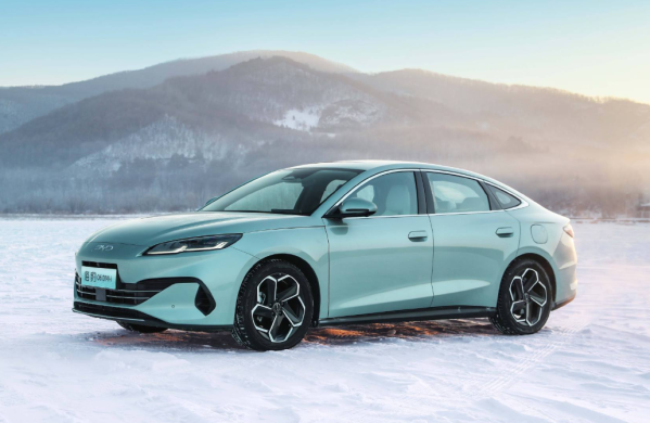 早报:iPhone SE 4或放弃刘海屏 曝某车企订单造假 早报:iPhone SE 4或放弃刘海屏 曝某车企订单造假