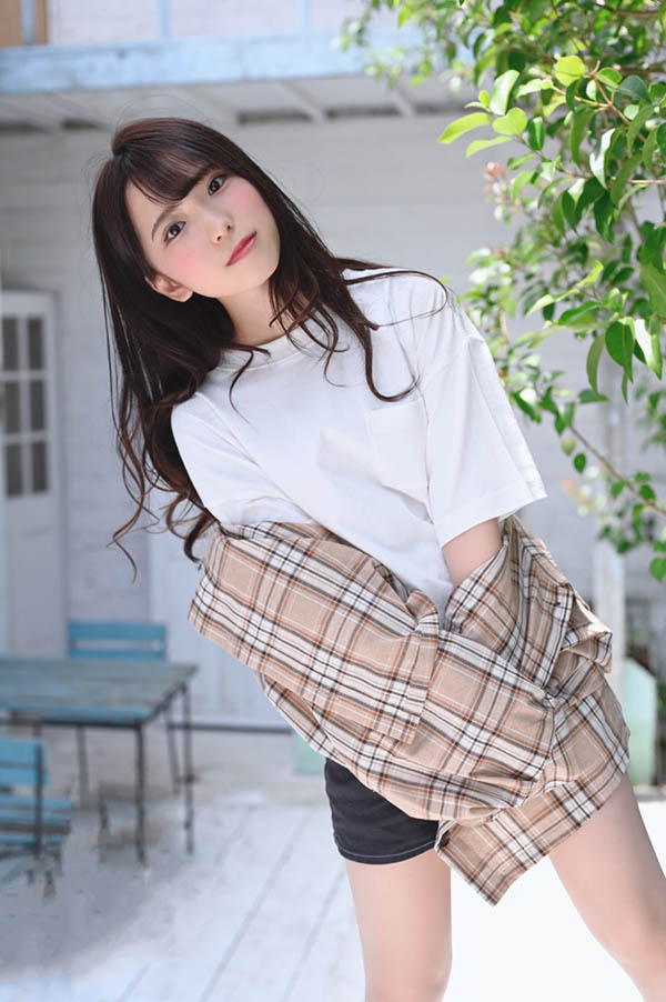 最新推荐!穿上JK制服最好看的AV女优《天音唯》精选作品介绍……