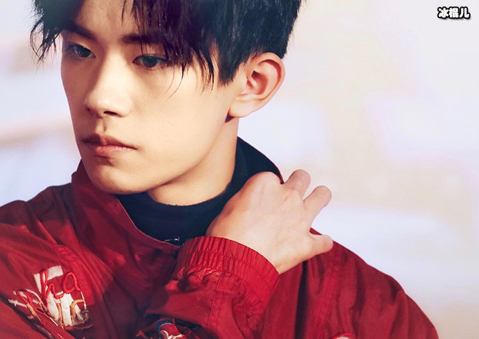 易烊千玺为何与纪梵希解约 ?网友却直呼大快人心!